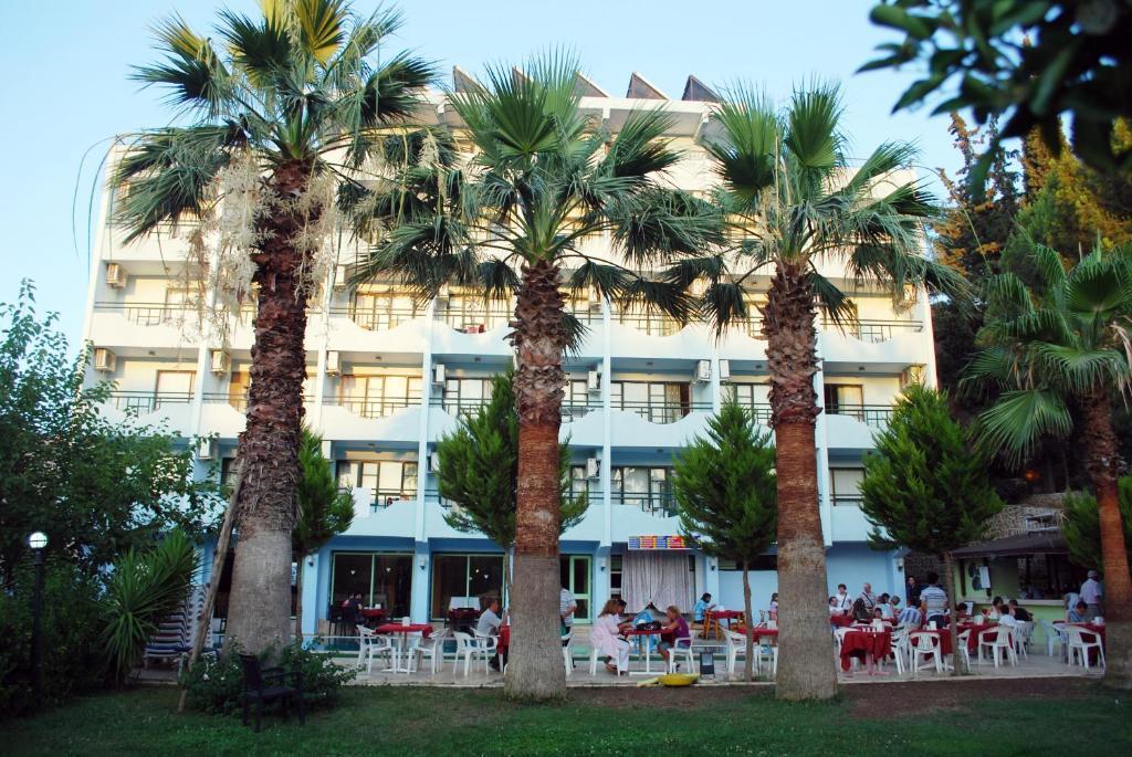 Marla Hotel Дидим Экстерьер фото