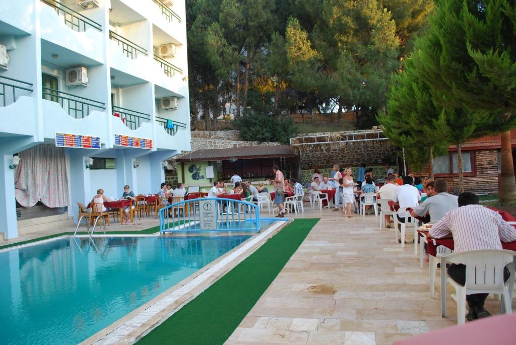 Marla Hotel Дидим Экстерьер фото